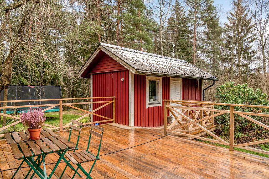 28. Takomlaggning Takpapp Bastuhus Kviberg Bellevue.jpg